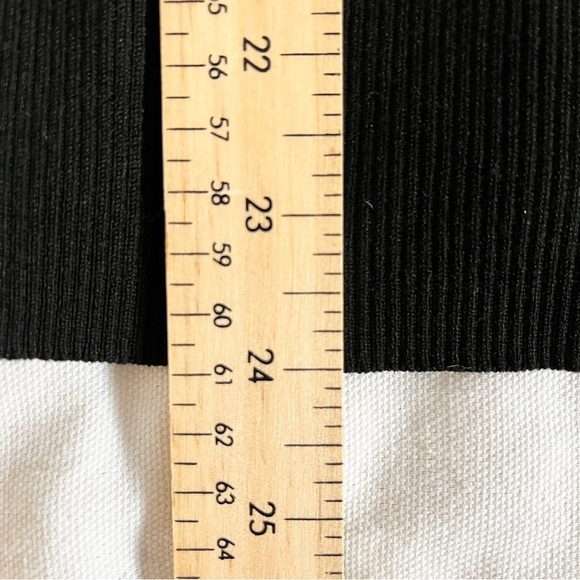 August Silk Faux Layering Silk Blend Knit Cardigan w/Gold Chain Detail - Large - Picture 13 of 15